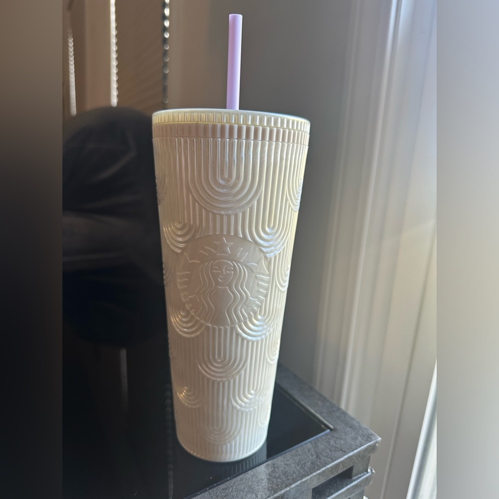Starbucks venti pearl white mermaid tumbler never used new